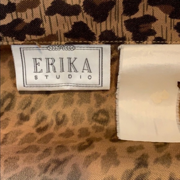 Vintage Erika Studio Leopard Button Up Top - Picture 6 of 7